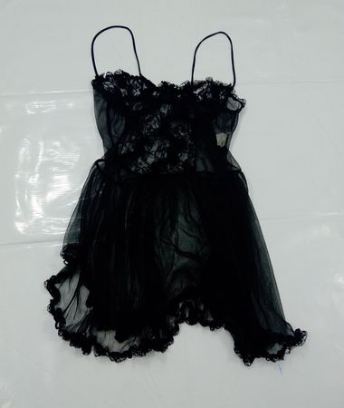 Schwarzes Spitzen-Babydoll