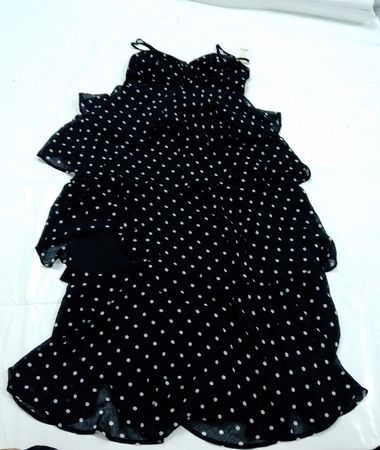 A New Day Polka Dot Ruffle Kleid