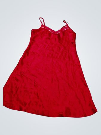 gilligan o'malley rotes Spitzenrand-Nachtkleid