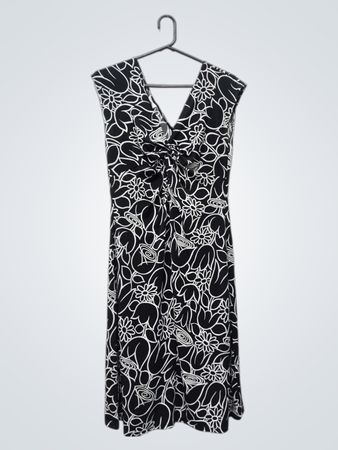 LONDON STYLE Schwarzes und weißes Blumendruck V-Ausschnitt Kleid