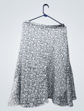 Amaryllis Floral Print Midi Rock