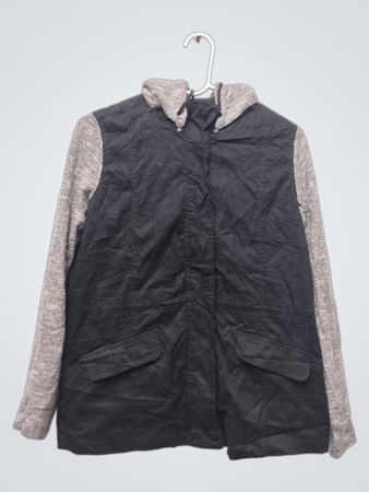 LOVE TREE Damen schwarze und graue Kapuzenjacke Klein