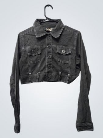 Ashley kurz geschnittene Jeansjacke