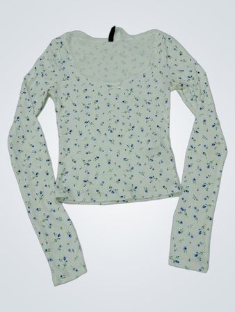 H&M Divided Blumen-Langarmoberteil