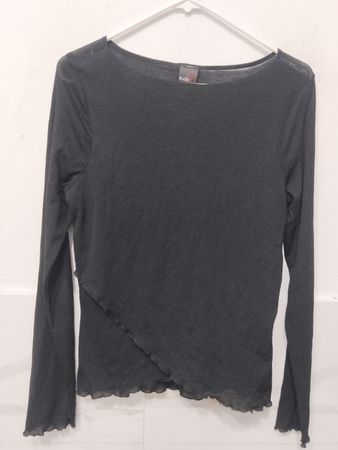 Studio Y Long Sleeve Top