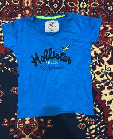 Hollister California Graphic T-Shirt