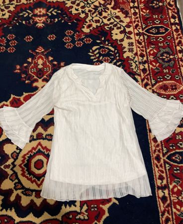 Weiße Bluse