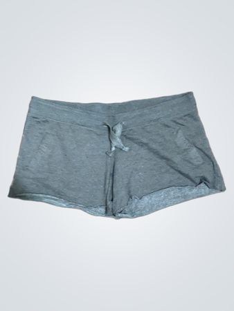 Grau Shorts