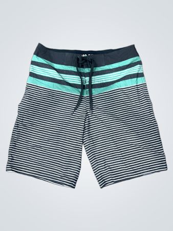 Mossimo Supply Co. Gestreifte Boardshorts