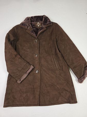 Casaco de Pele Sintética Marrom Forrado