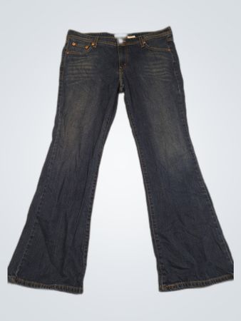 Levi's 518 Jeans