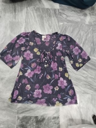 Daisy & Clover Petite Blumenmuster-Bluse
