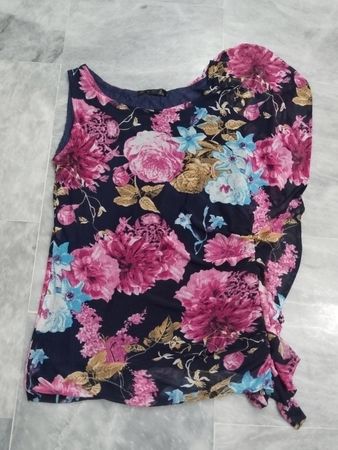 Damen-Top mit Blumenmuster, ärmellos