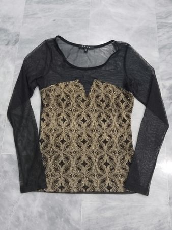 Snap Black Mesh Langarm-Top mit verziertem Oberteil