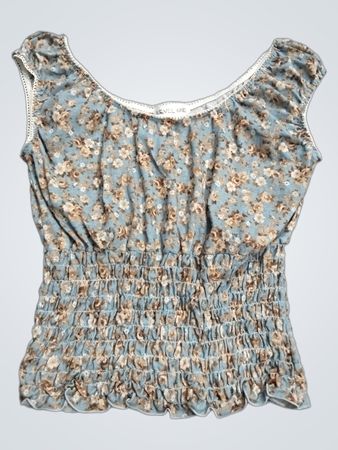 LEVEL NINE Floral Smocked Top