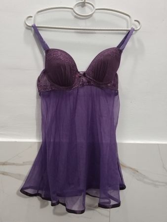 Lila Babydoll-Unterwäsche