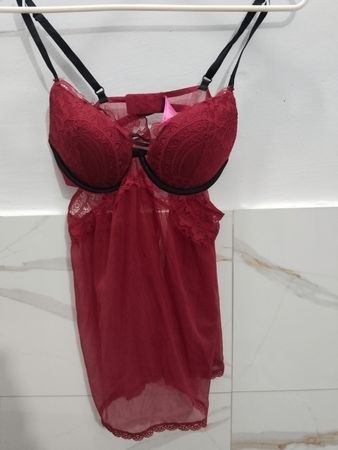 La Senza Red Spitzen-Babydoll-Dessous-Set