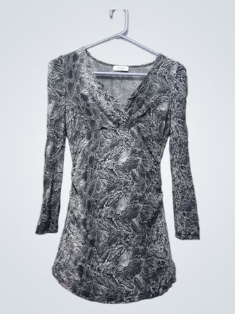 Orsay Langarm-Snake-Print-Oberteil