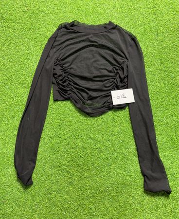 Black Ruched Long Sleeve Crop Top