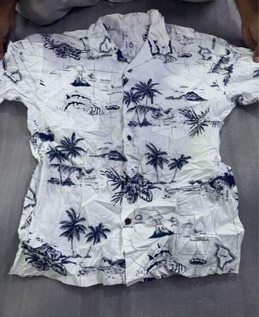 Unbranded Hawaiian Print Button-Up Shirt