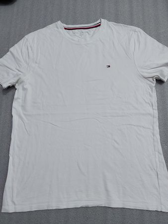 Tommy Hilfiger White T-Shirt
