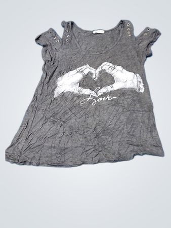 Occasion Graphic Heart Print Cut-Out Shoulder Top