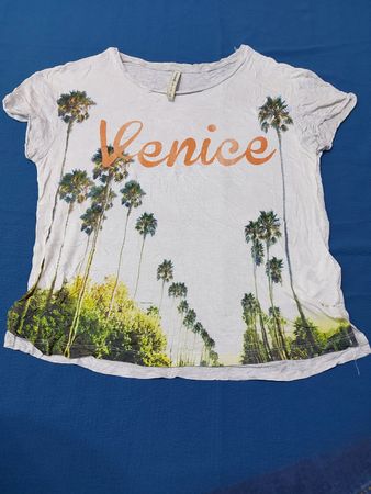 Venice Graphic T-Shirt