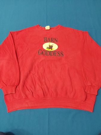 Lee Barn Goddess Red Crewneck Sweatshirt