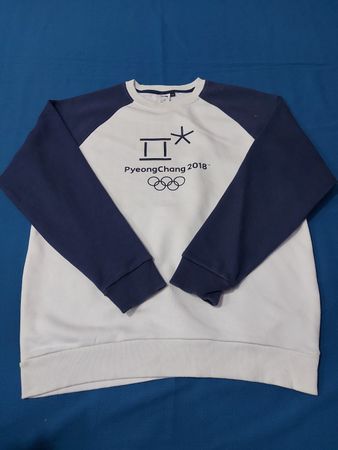 The North Face PyeongChang 2018 Olympic Crew Neck Sweatshirt