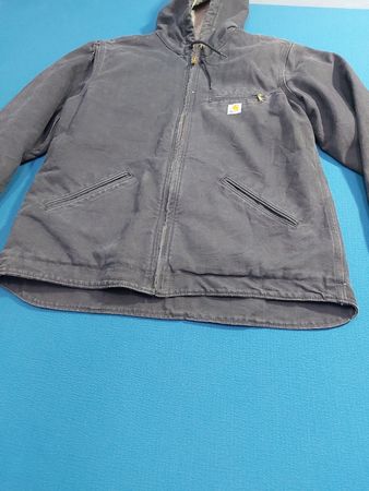Jaqueta Carhartt forrada com Sherpa