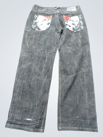 Ed Hardy Skull & Roses bestickte Jeans