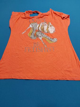 GARANTIE Collection "DON'T BE A FETISHIST" Graphic T-Shirt