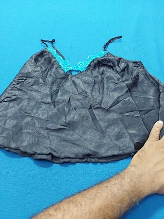 Emerson Intimates Schwarzes Top mit blauer Spitzenverzierung