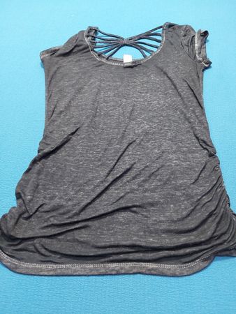 Damen Schwarzes Raffung-Seiten T-Shirt