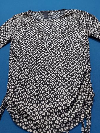 Kenneth Cole New York Schwarz-Weiße Gemusterte Bluse