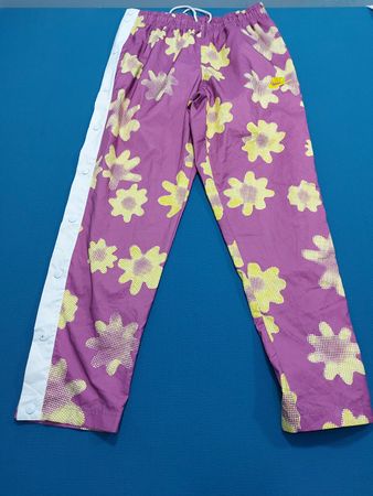 Nike Lila Blumen Laufhose