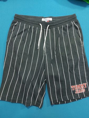 Tommy Jeans gestreifte Sweatshorts