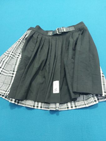 Bershka Faltenrock mit Karopanel
