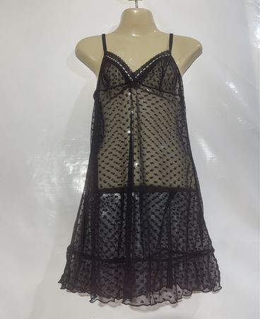 Schwarzes durchsichtiges Babydoll mit Herzmuster