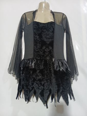Schwarzes Kleid aus Mesh und Samt