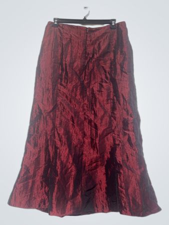 Roter Maxirock