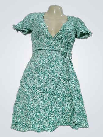Pimkie Green Floral Wickelkleid