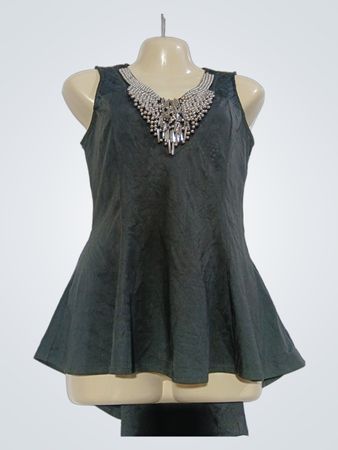 Enza & Lea Paris ärmelloses Kleid mit verziertem Ausschnitt