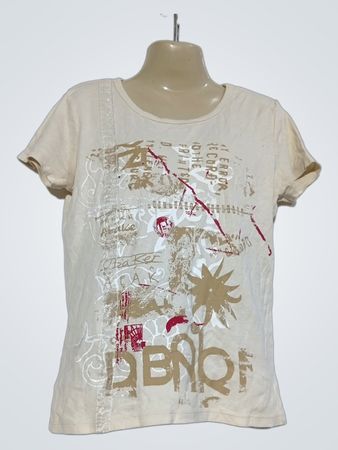Cache Cache Graphic T-Shirt