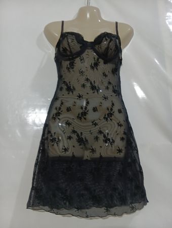 Schwarzes Spitzen-Babydoll