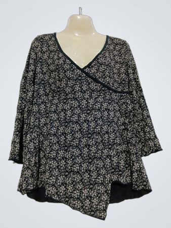 PATRICE BREAL Blusentop mit Blumenmuster und V-Ausschnitt