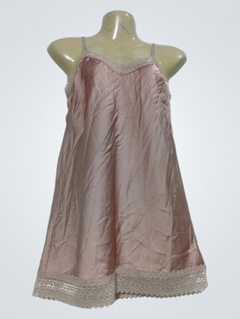 Slipkleid in Pink mit Spitzenbesatz