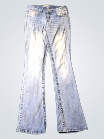 lei. Ashley Louise Boot Jeans