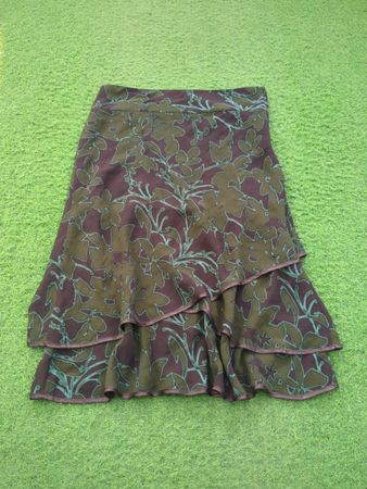 H&M Floral Tiered Midi Skirt
