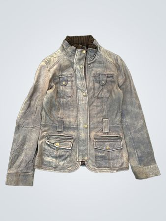 Giacca in camoscio marrone con molte tasche